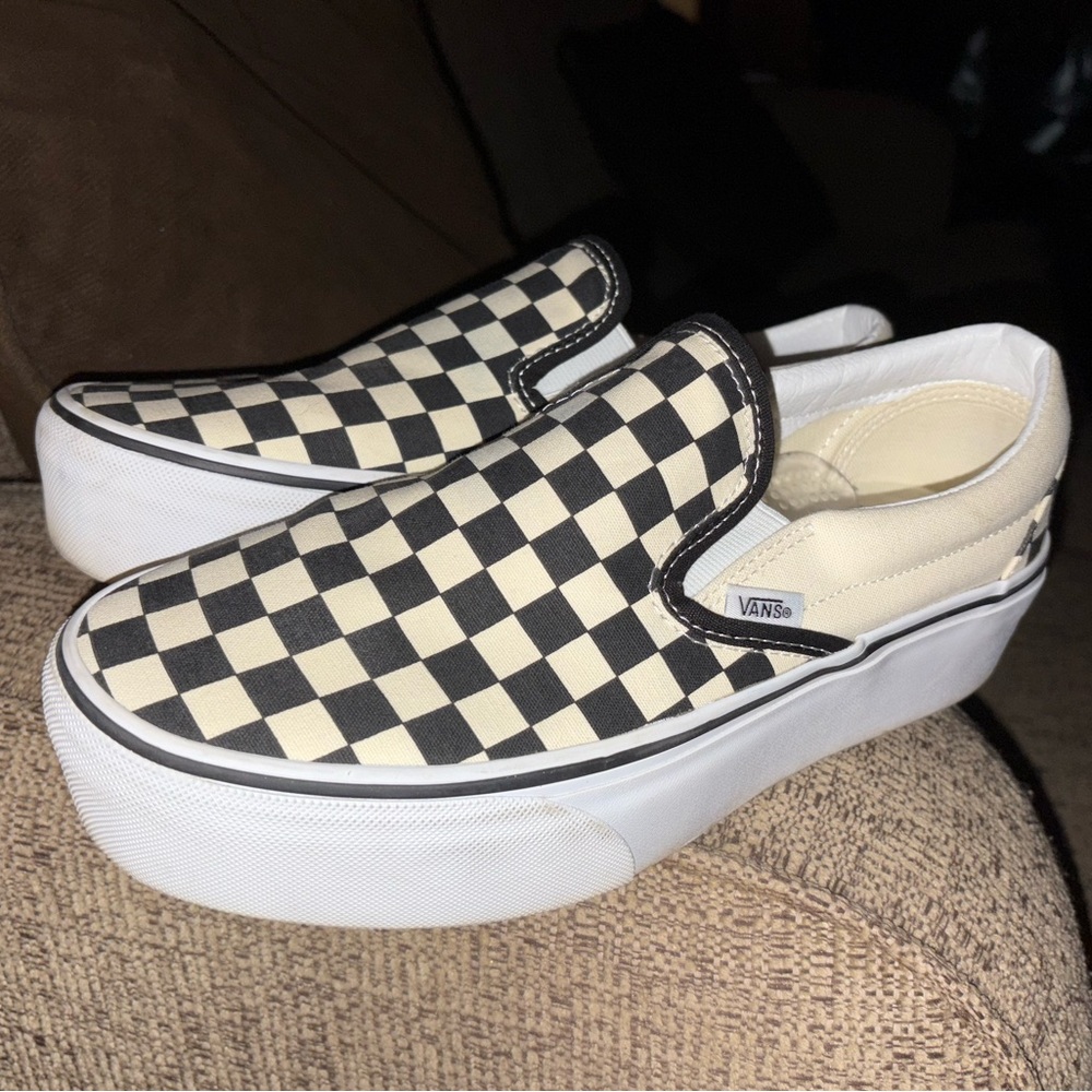Vans Women's Checkered Platform Slip-On Shoes - Black and Cream